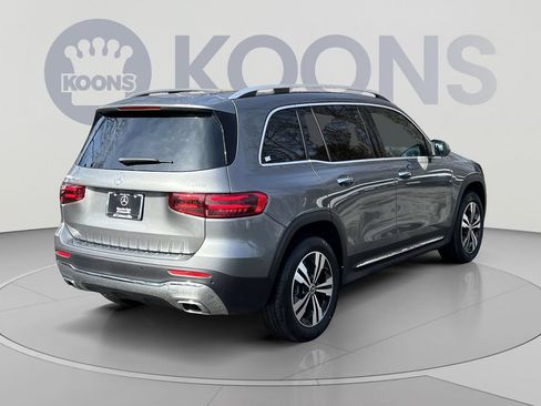 Used 2026 Mercedes-Benz GLB 250 4MATIC image 5