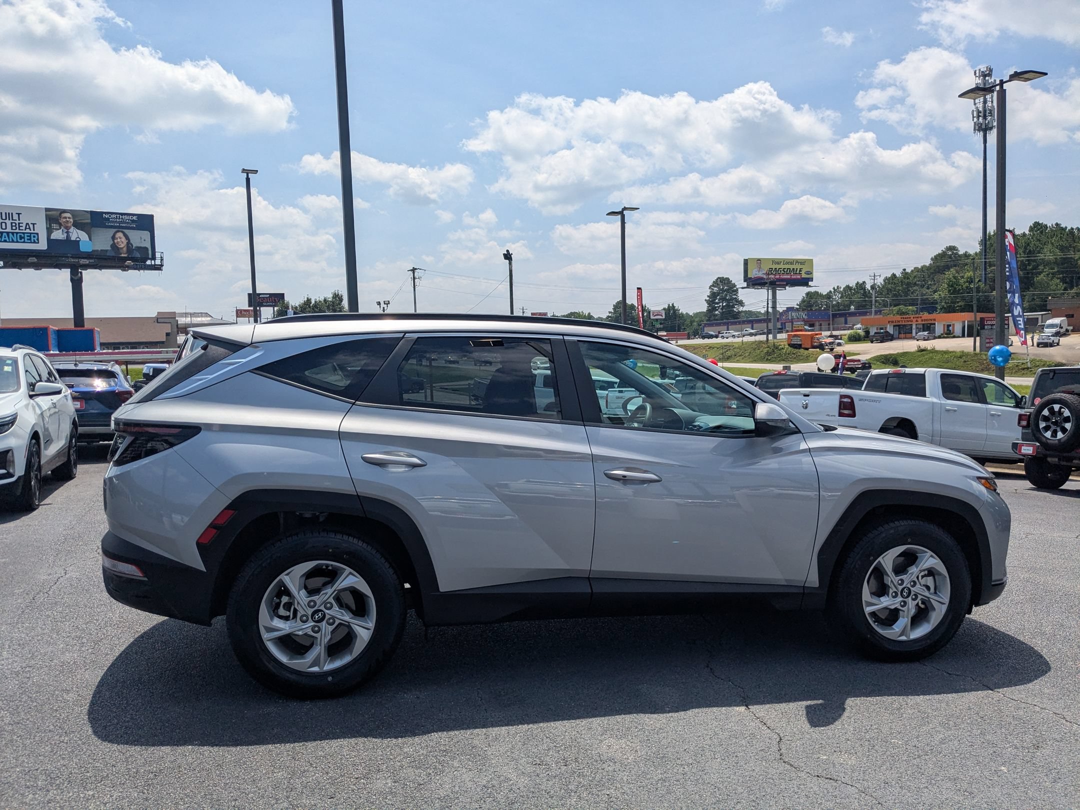 Used 2022 Hyundai Tucson SEL FWD image 4