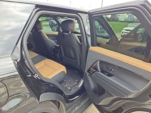 Used 2024 Land Rover Range Rover Sport Dynamic SE image 20