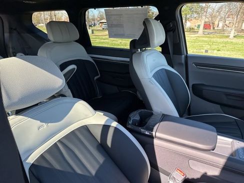 New 2026 Kia EV9 GT-Line AWD/4WD image 29