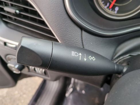 Certified 2019 Jeep Cherokee Trailhawk w/ Cold Weather Group image 26