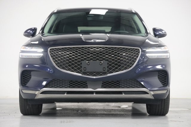 Used 2025 Genesis GV70 2.5T AWD/4WD image 2