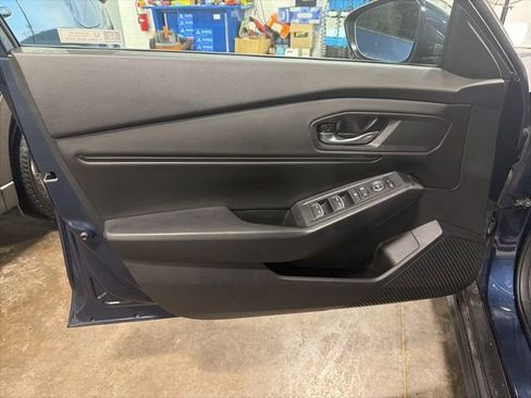 Used 2023 Honda Accord EX image 7