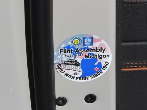 New 2026 GMC Sierra 2500 AT4 w/ AT4 Premium Plus Package image 69