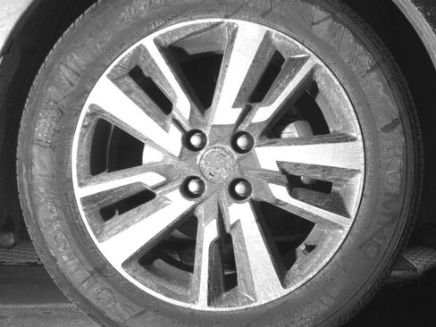 Used 2025 Nissan Versa SV image 13