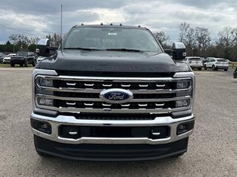 New 2024 Ford F250 Lariat w/ Lariat Ultimate Package image 4