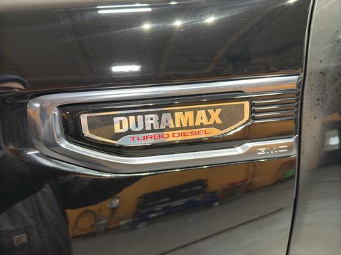 Certified 2024 GMC Sierra 1500 AT4 w/ Technology Package image 10