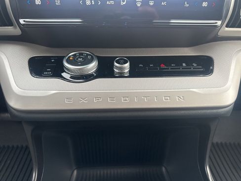 New 2026 Ford Expedition Max Active image 24