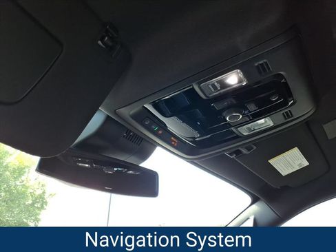 New 2026 Chevrolet Suburban LT w/ Comfort Package AWD/4WD image 15