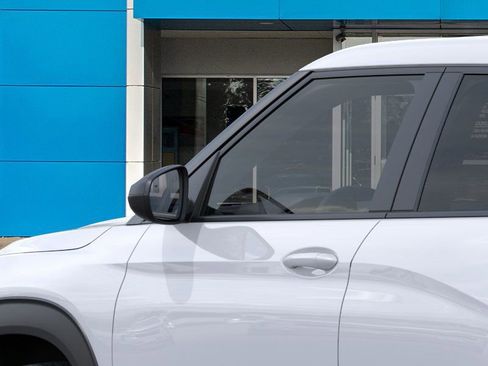New 2026 Chevrolet TrailBlazer LS image 12