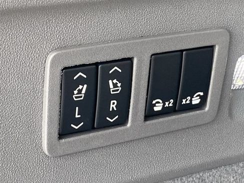 Certified 2026 Cadillac Escalade IQL Sport 1 w/ LPO, Floor Liner Package AWD/4WD image 10
