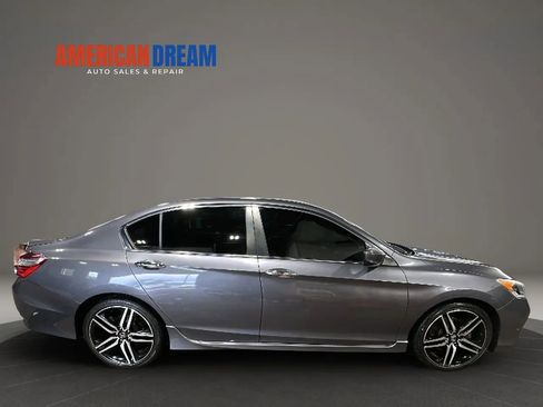 Used 2017 Honda Accord Sport Special Edition image 6