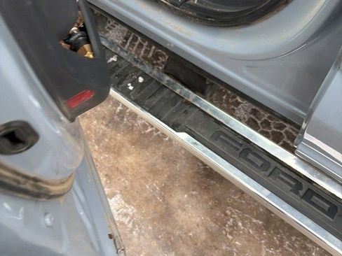 Used 2025 Ford F350 Lariat w/ Chrome Package image 33