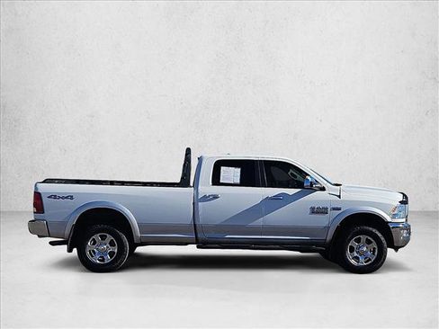 Used 2018 RAM 3500 Big Horn w/ Harvest Edition image 4