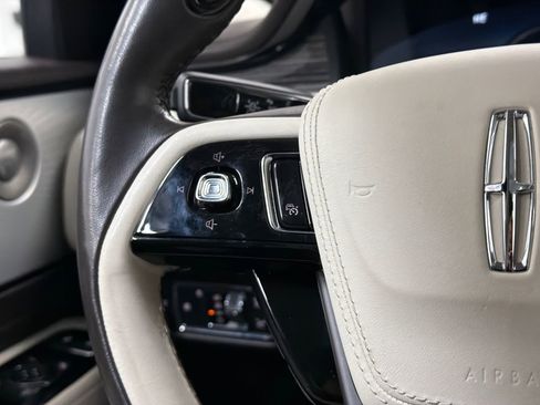 Used 2023 Lincoln Aviator Black Label image 23