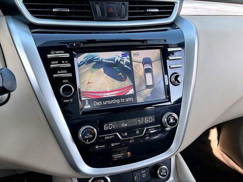Used 2018 Nissan Murano Platinum w/ Cargo Package image 11