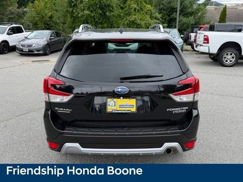Used 2023 Subaru Forester Touring AWD/4WD image 6