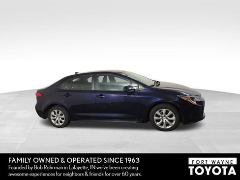 Used 2024 Toyota Corolla LE image 5