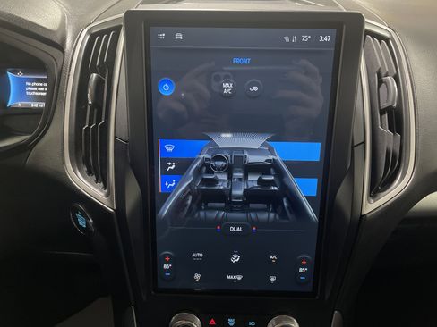 Used 2022 Ford Edge SE image 22