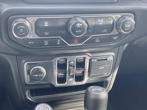 Certified 2021 Jeep Wrangler Unlimited Willys image 28