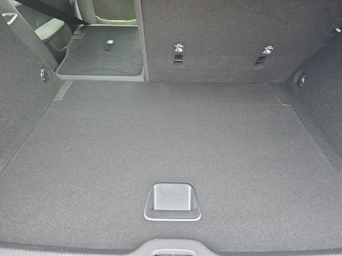 New 2026 Volvo EX30 Cross Country Ultra image 20