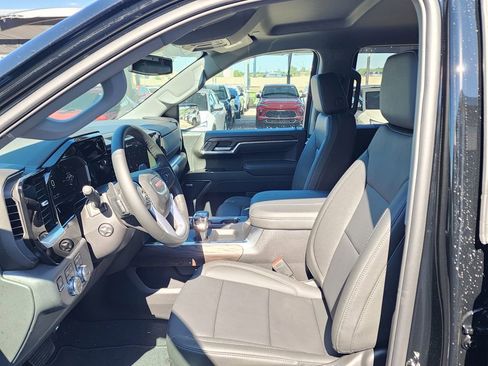 New 2026 GMC Sierra 1500 SLT w/ SLT Premium Plus Package AWD/4WD image 17