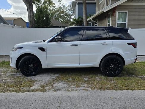 Used 2018 Land Rover Range Rover Sport HSE Dynamic image 3