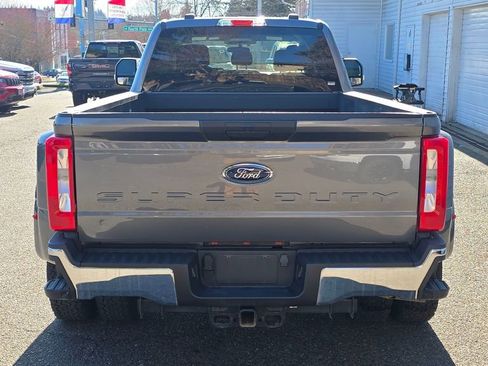 Used 2024 Ford F350 XLT image 4