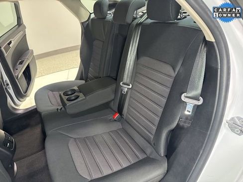 Used 2020 Ford Fusion SE image 25