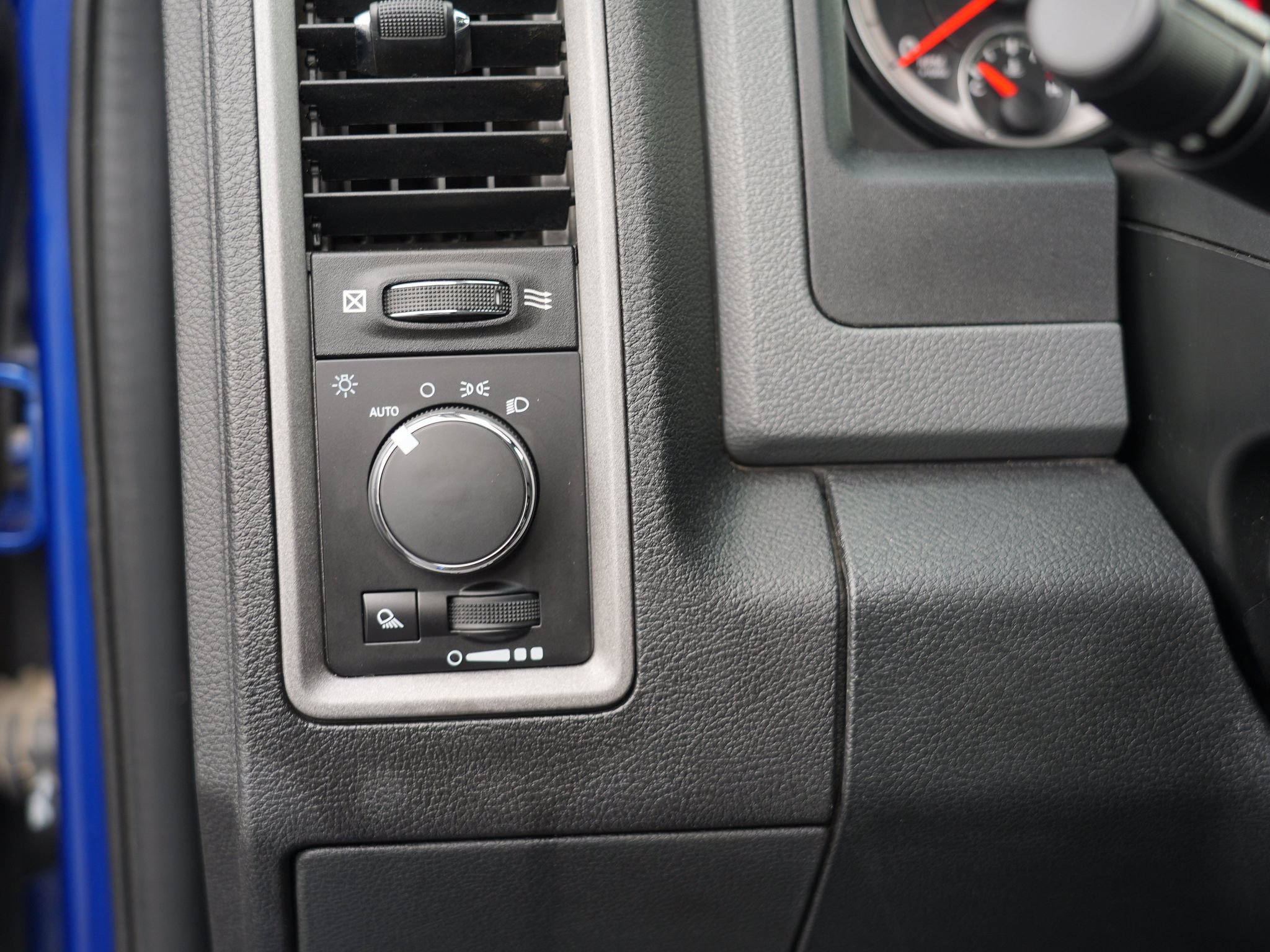 Used 2017 RAM 1500 Tradesman w/ Popular Equipment Group AWD/4WD image 17