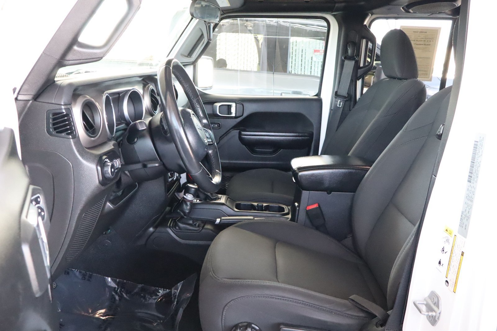 Used 2018 Jeep Wrangler Unlimited Sport S AWD/4WD image 58