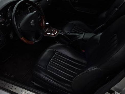 Used 2004 Mercedes-Benz SLK 320 image 11