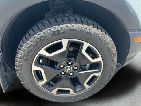 Used 2023 Ford Bronco Sport Outer Banks AWD/4WD image 40
