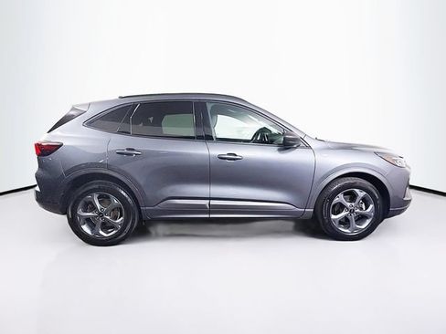 Used 2023 Ford Escape ST-Line w/ Tech Pack #1 AWD/4WD image 10