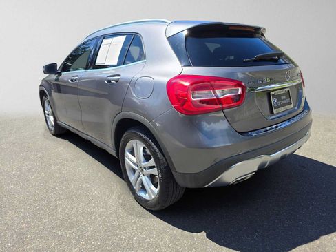 Used 2020 Mercedes-Benz GLA 250 4MATIC image 5