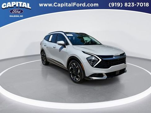 Used 2024 Kia Sportage SX FWD image 2