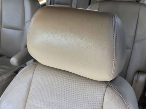 Used 2013 GMC Yukon XL SLT RWD image 21