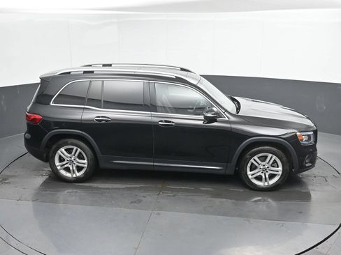 Used 2023 Mercedes-Benz GLB 250 4MATIC image 35
