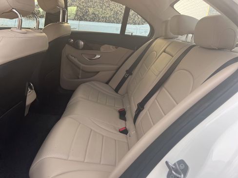 Used 2016 Mercedes-Benz C 300 4MATIC Sedan image 22