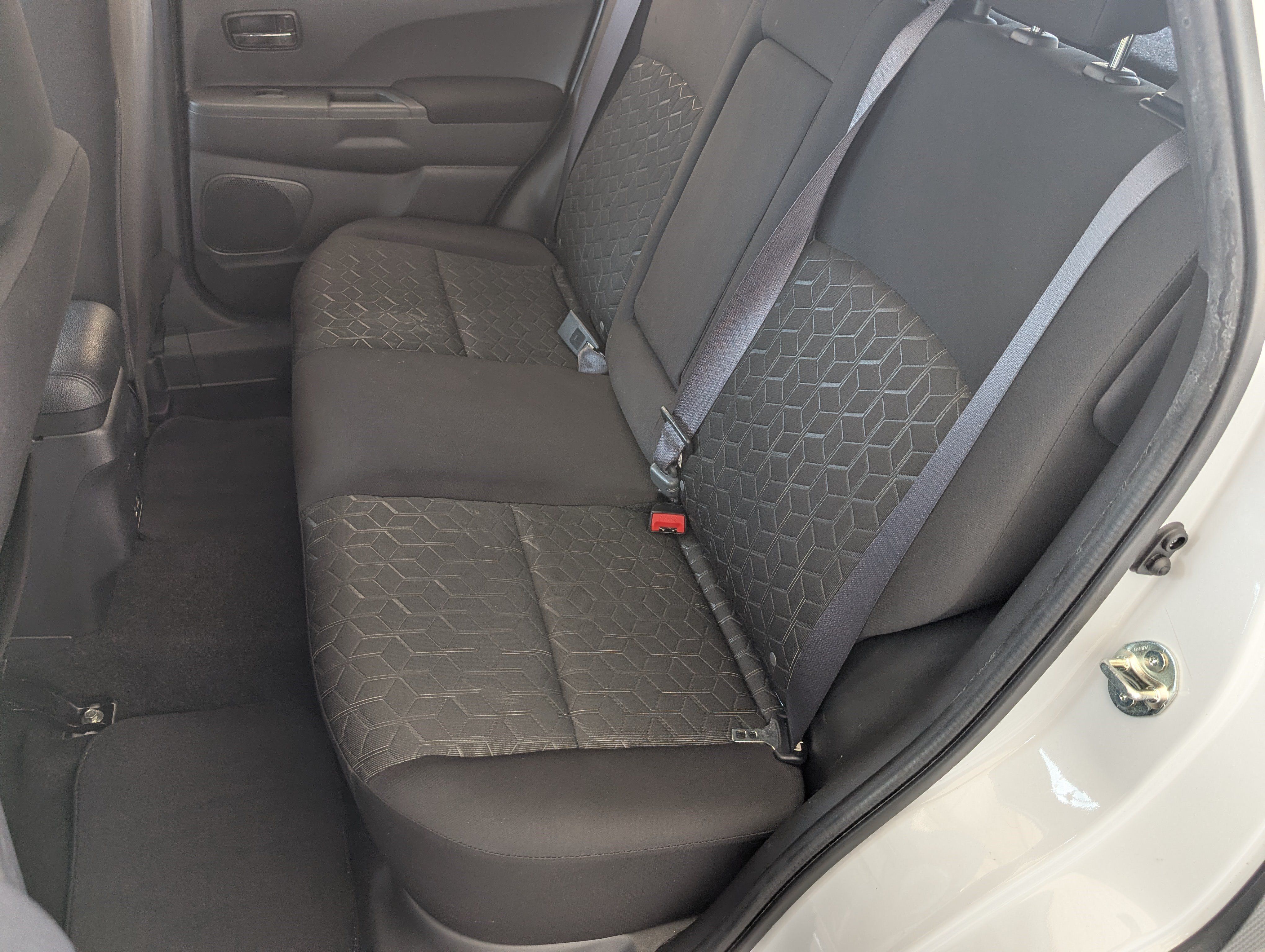 Used 2024 Mitsubishi Outlander Sport AWD image 17