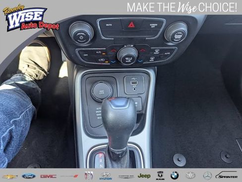 Used 2021 Jeep Compass Sport AWD/4WD image 16