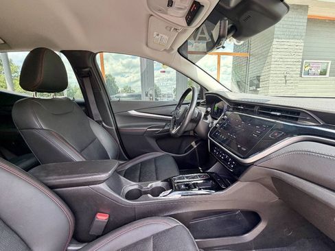 Used 2023 Chevrolet Bolt EUV Premier w/ Redline Edition FWD image 27
