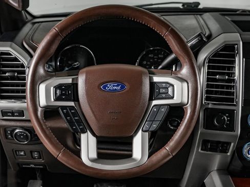 Used 2017 Ford F350 King Ranch w/ King Ranch Ultimate Package AWD/4WD image 16