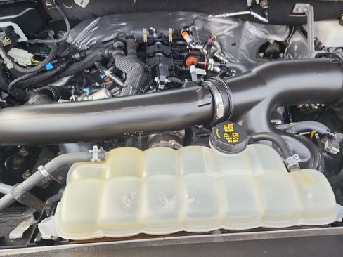 Used 2024 Ford Expedition Max Limited image 21