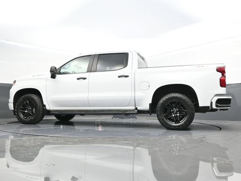 Used 2022 Chevrolet Silverado 1500 Custom image 39