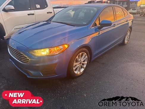 Used 2020 Ford Fusion SE image 19