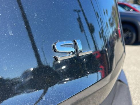 Used 2021 Nissan Rogue SL w/ Premium Package image 29