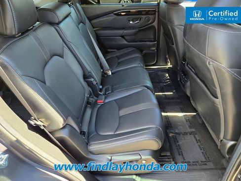 Certified 2025 Honda Pilot Touring image 20