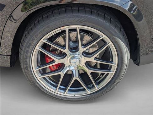 New 2025 Mercedes-Benz GLE 63 AMG S image 10