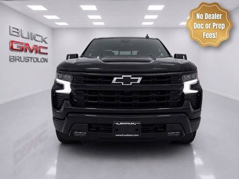 Used 2025 Chevrolet Silverado 1500 RST w/ Dark Appearance Package AWD/4WD image 2